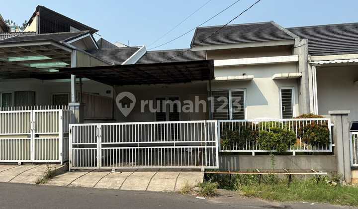 For Sale - Rumah Cantik Siap Huni di Komplek Villa Dago Ciputat, Harga Terjangkau! For Sale - Rumah Cantik Siap Huni di Komplek Villa Dago Ciputat, Harga Terjangkau!