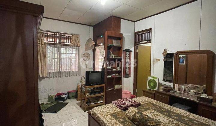 Dijual Rumah Asri Ada Taman Depan Samping di Kuricang Bintaro Sektor 3A 2