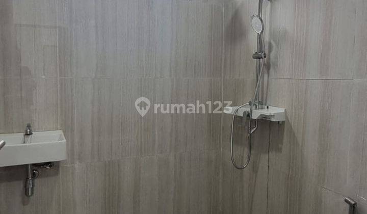 Dijual Rumah Cantik dan Modern di Puri Bintaro Sektor 9 2