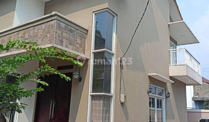 Dijual Rumah 2 Lantai di Komplek Auri Bekasi Timur  1