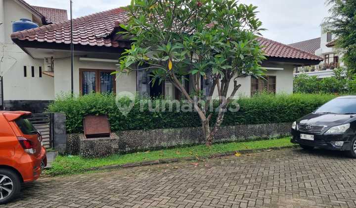 For Sale! Spacious Move-in Ready House in a Corner Position in Rempoa 2