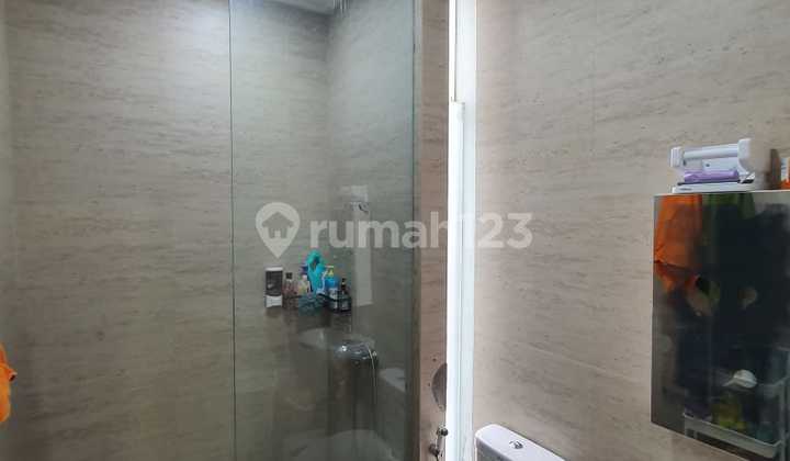 Rumah Siap Huni dengan Hunian Nyaman dan Asri di Bintaro Sektor 9 2