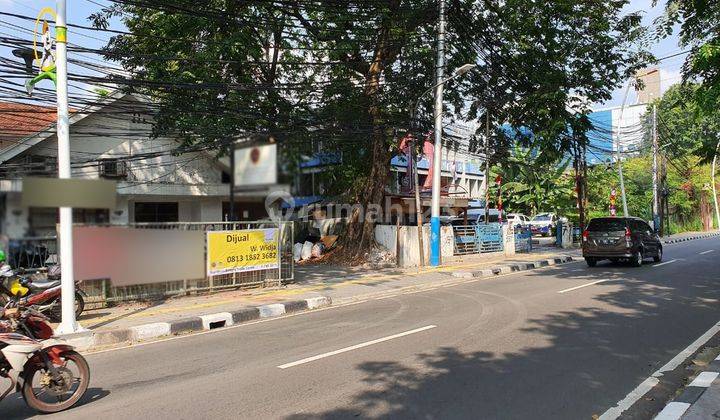 Rumah Pinggir Jalan dan Cocok Untuk Kantor @Jl Tanah Abang 1