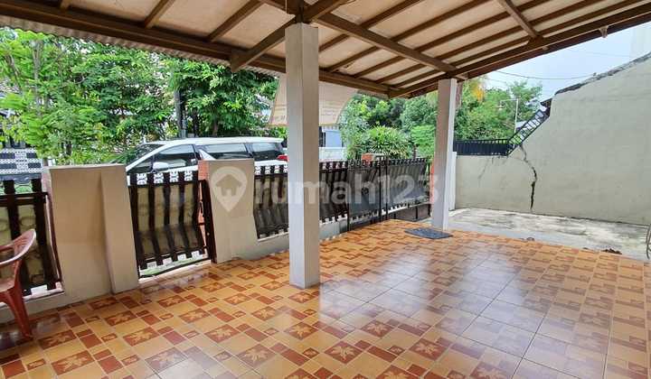 Strategic House Near South Tangerang Mayor's Office @Bukit Indah Serua