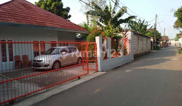 Rumah Siap Huni dengan Hunian Nyaman dan Asri di Ciputat. 1