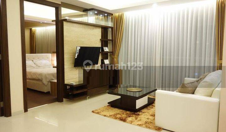 Apartment Disewa The St Moritz Tower New Royal 1