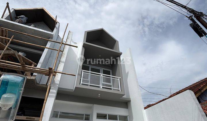 Rumah Baru Minimalis Modern Skandanavian Cisaranten Arcamanik Bandung 2