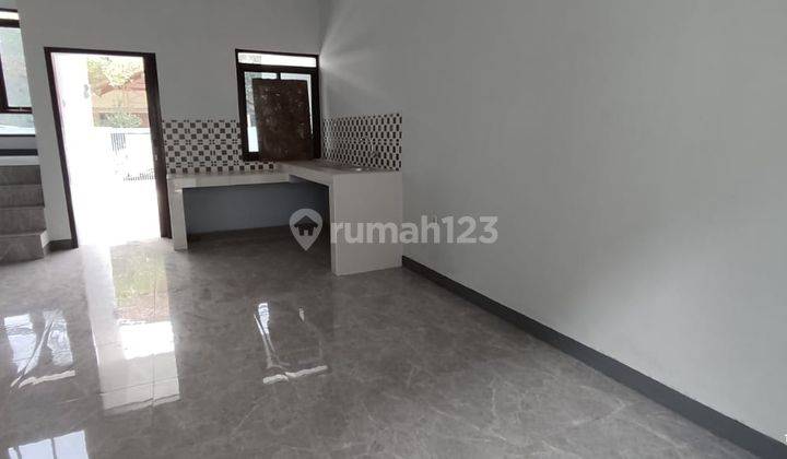 Baru Minimalis Rumah Baru Sebrang Leuwi Panjang Bandung  10