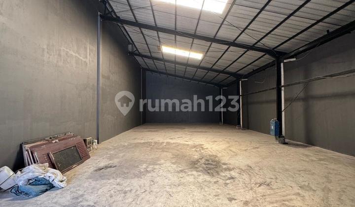 DISEWAKAN..!! Gudang Brand New dalam Kawasan Kav DPR Cipondoh Tangerang