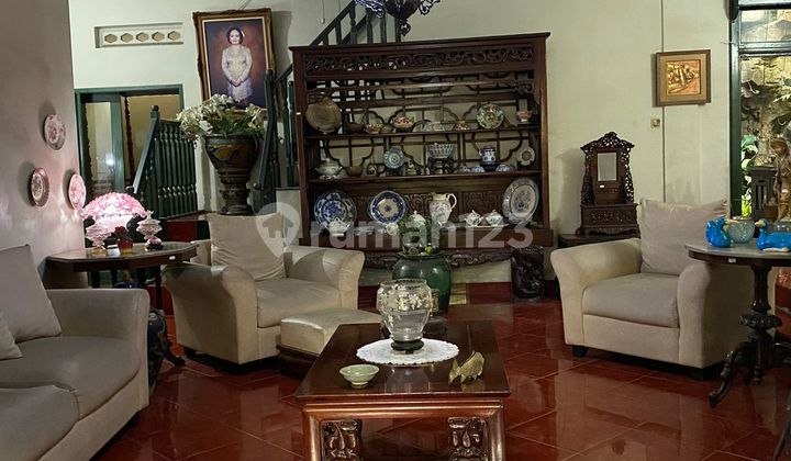 For Quick Sale Luxury 2-Story House Location Menteng Central Jakarta 2