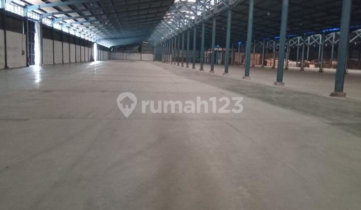 Disewakan Gudang Siap Pakai Rapi & Bersih di Jalan Daan Mogot Disewakan Gudang Siap Pakai Rapi & Bersih di Jalan Daan Mogot