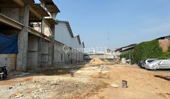 DISEWAKAN LAHAN KOSONG (akan ditutup canopy) di Pergudangan Kapuk Indah  1