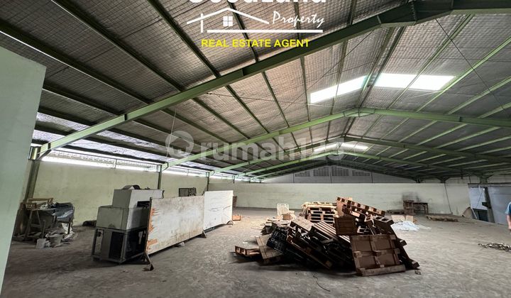 FOR SALE Ex-Factory Warehouse On the Side of the Road Bekasi West Java FOR SALE Ex-Factory Warehouse On the Side of the Road Bekasi West Java