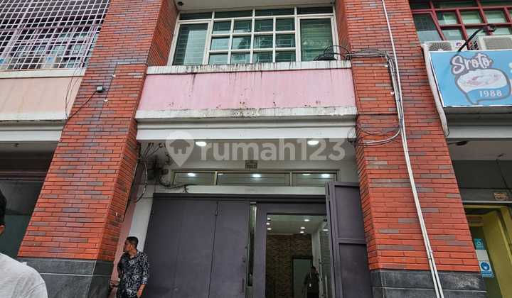 Disewakan Ruko Jl. Pluit Sakti Penjaringan Jakarta Utara Disewakan Ruko Jl. Pluit Sakti Penjaringan Jakarta Utara