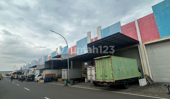 Dijual Gudang Bizpark Cakung 2unit gandeng harga miring Dijual Gudang Bizpark Cakung 2unit gandeng harga miring