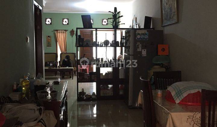 Rumah Siap Huni Bagus  Furnished SHM - Sertifikat Hak Milik 1