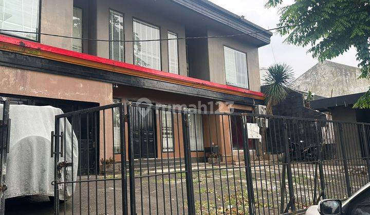 Rumah Strategis Pinggir Jalan 1