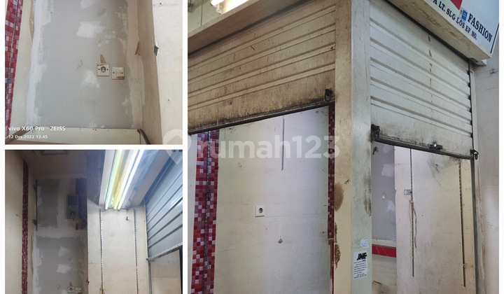 Kios kecil hook di pasar tanah Abang blok a lantai slg Jakarta pusat 1