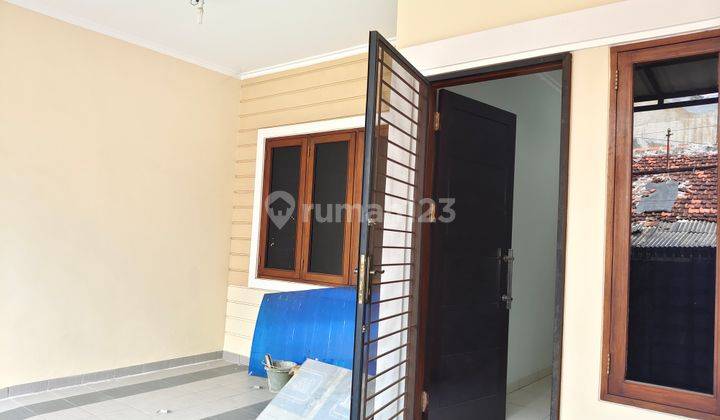Rumah baru 2,5 lantai siap huni di gang duren tanjung duren Jakarta barat 3