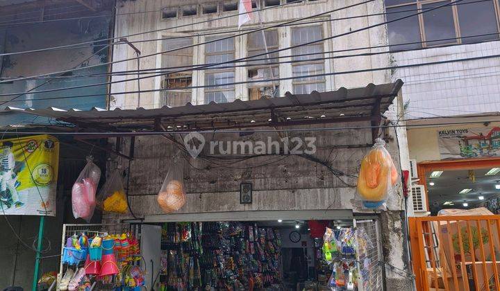 Ruko Tua 2 Lantai Masih Dihuni Di Perniagaan Timur Dekat Pintu Kecil Jakarta Barat 2