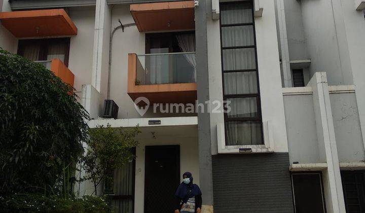 Di Jual Rumah MURAH Cluster Barcelona Palem Semi Tangerang 1