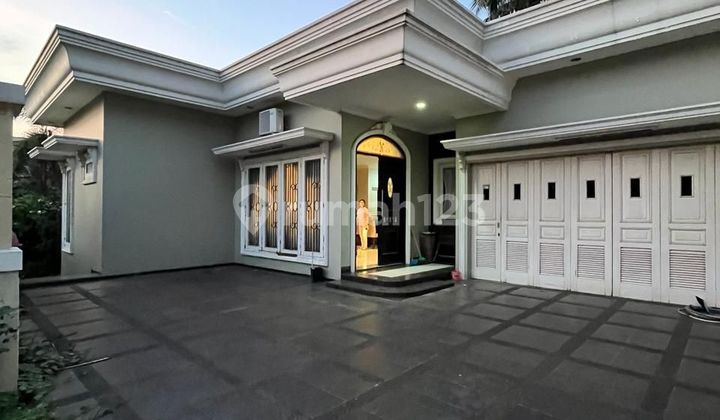 Rumah Modern lokasi strategis di Perumahan Elite, Free Kitchen set ‼️