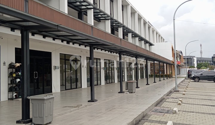 Ruko Hampton Gading Serpong, Strategis, Pusat Perbelanjaan
