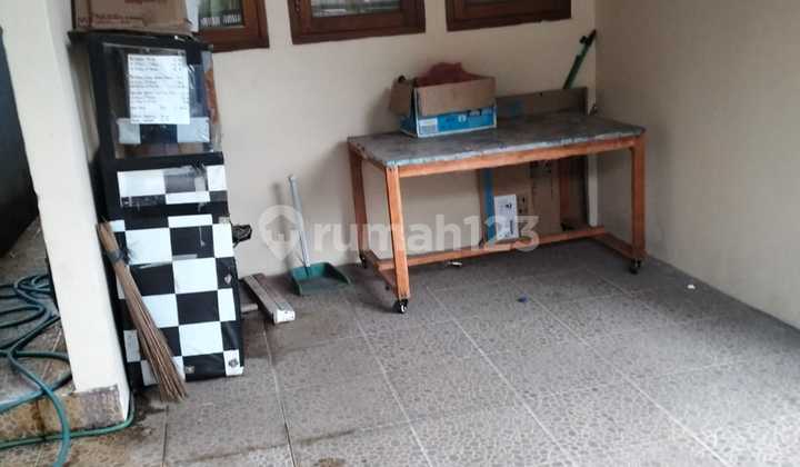 Shm, 2 Carports, Fully Renovated, Strategic Location in Jayanti