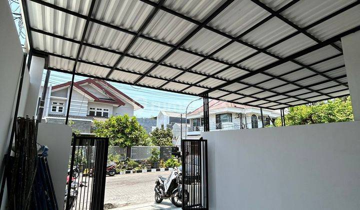 Rumah 2 Lantai Baru Unfurnished SHM di Rungkut Asri Tengah, Surabaya 2