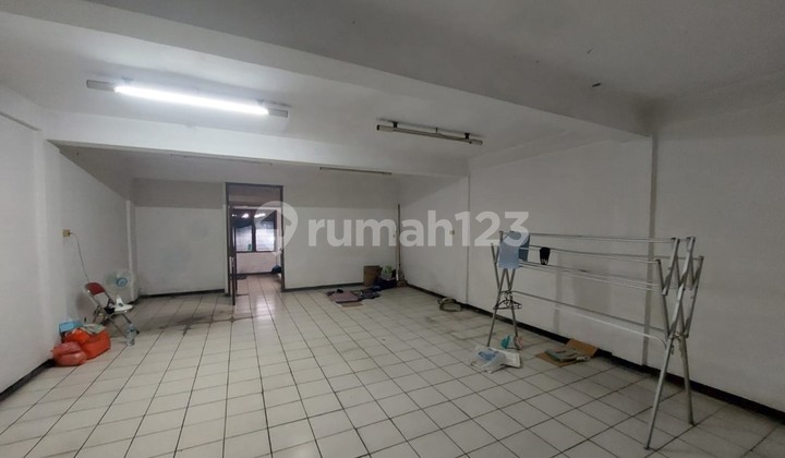 Shop House for Rent Pondok Tjandra Palem, South Surabaya Shop House for Rent Pondok Tjandra Palem, South Surabaya