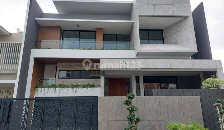 Rumah Dijual Pakuwon Indah Imperial Golf Surabaya Luxurious Brand New House High Quality 1