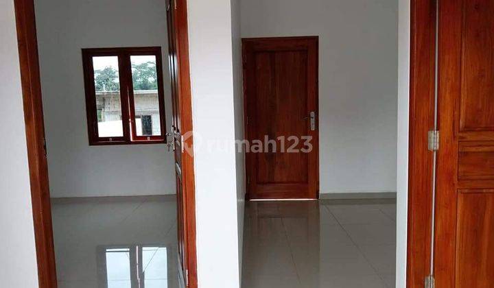 RUMAH MINIMALIS CANTIK DI GUNUNG PATI 3