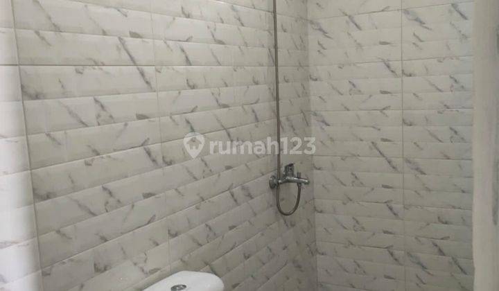 RUMAH MEWAH SIAP HUNI DEKAT TRANSMART BANYUMANIK 9