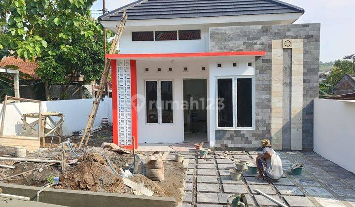 RUMAH HOOK MURAH DEPAN RS PERMATA MEDIKA NGALIYAN 2