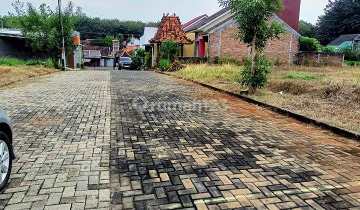 TANAH DALAM PERUMAHAN DEKAT KAMPUS UNIKA MIJEN 1