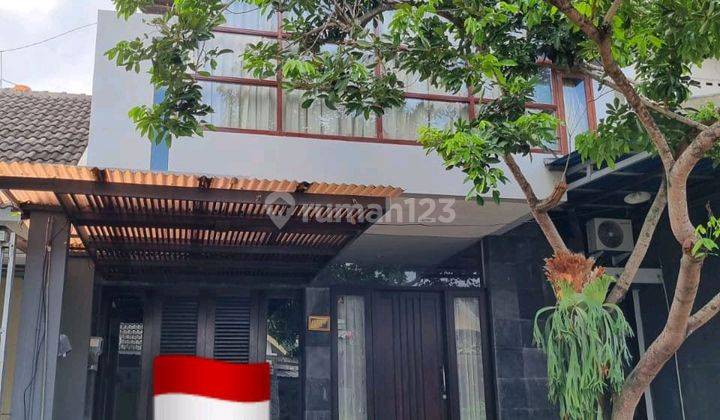 Rumah Mewah Dekat Transmart Setia Budi Semarang 1