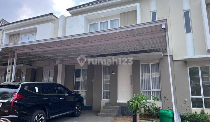 Rumah Mewah Paramount Bonus Kolam Renang Di Manyaran Semarang