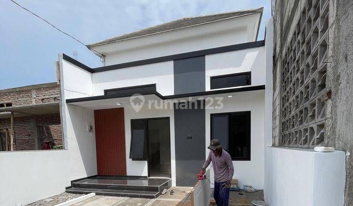 Rumah Cantik Minimalis Di Pedurungan Semarang 1