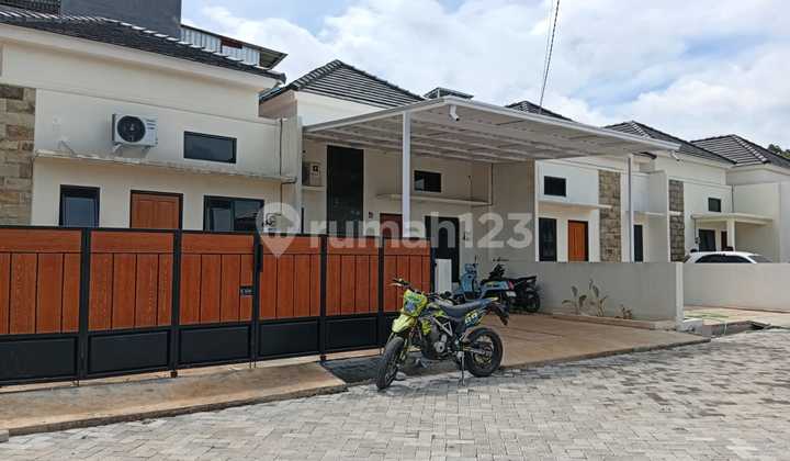 Affordable House in Banyumanik Semarang 2