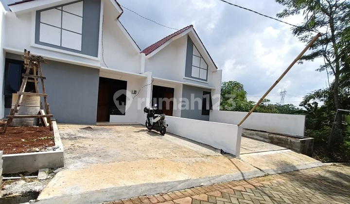 Rumah Murah Belakang Polsek Mijen  1