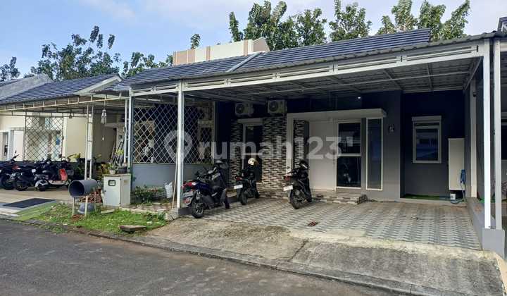 Rumah Mewah di Bsb Forest Hill Semarang