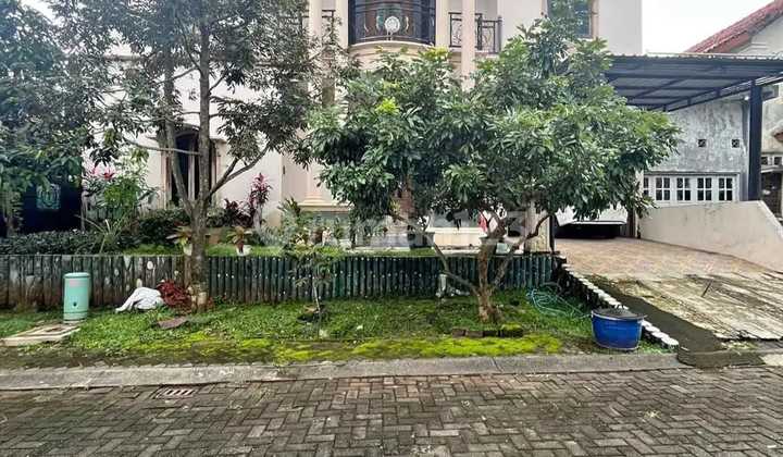 Luxury House BSB Taman Bunga Mijen 2