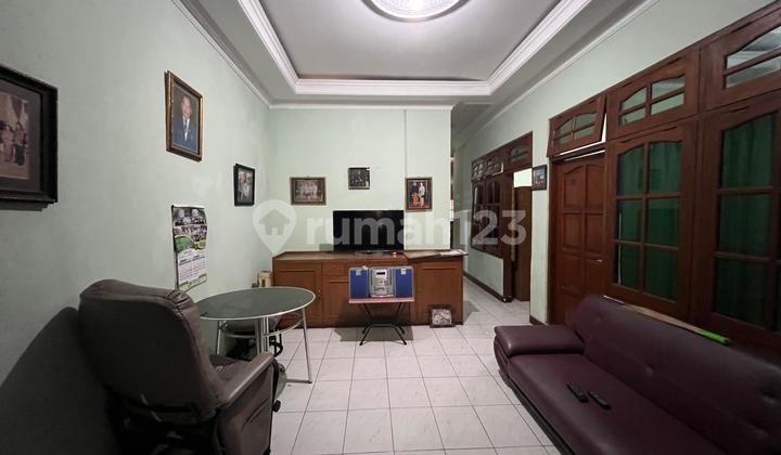 Rumah Dekat Kampus Udinus Semarang 2