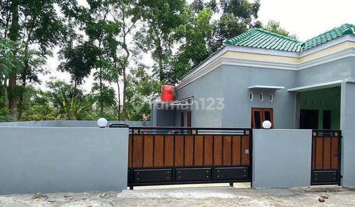 Rumah Minimalis Cantik Di Pakintelan Gunung Pati 2