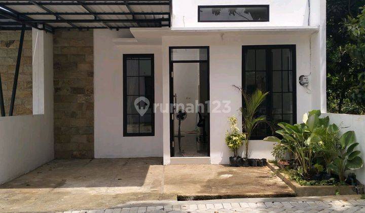 Rumah Mewah Murah Dekat Al Azhar Banyumanik 1