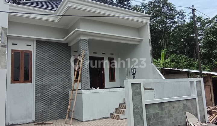 Rumah Mewah Kt 3 Km 2 Dekat Unnes Di Gunung Pati 2