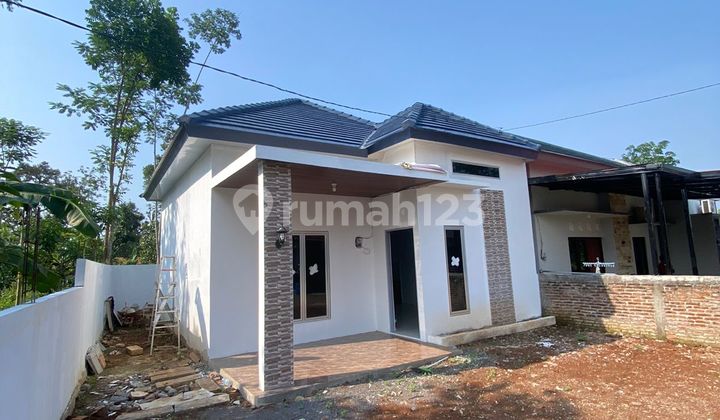 Rumah Minimalis Belakang Pasar Mijen Semarang 2