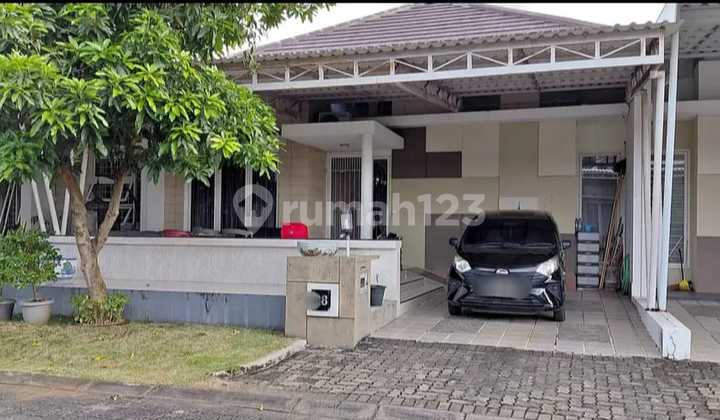 Luxury House For Sale in Graha Padma Semarang 1