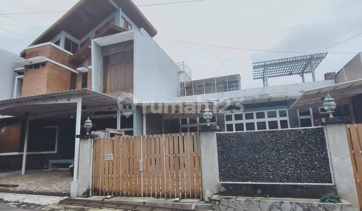 Rumah Mewah Dekat Kampus Unika Sampangan 1