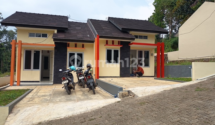 Ready-to-Occupy Cheap House Near Unnes Gunung Pati
